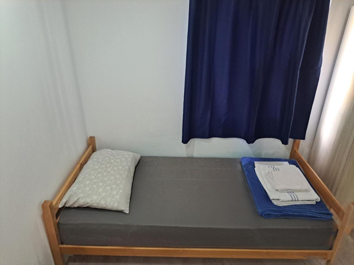 Motel Stone Gardens Доли Экстерьер фото